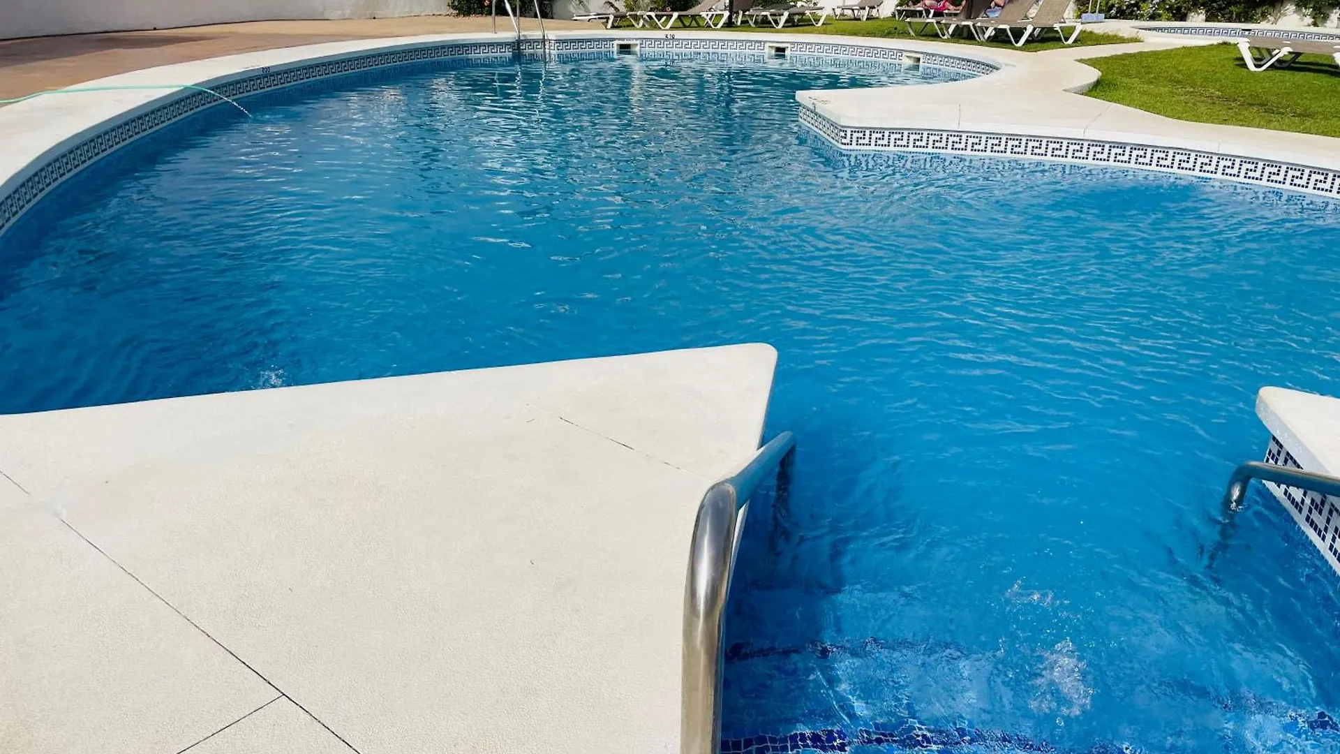 Adosado Tropicana En Nerja Apartament