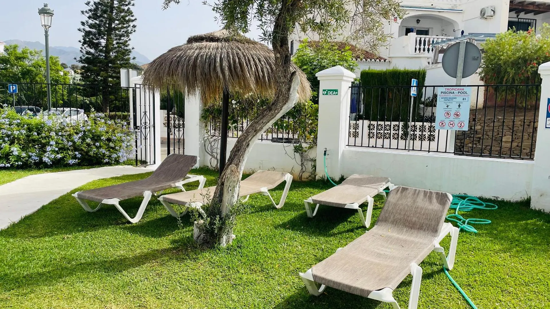 Adosado Tropicana En Nerja Apartament