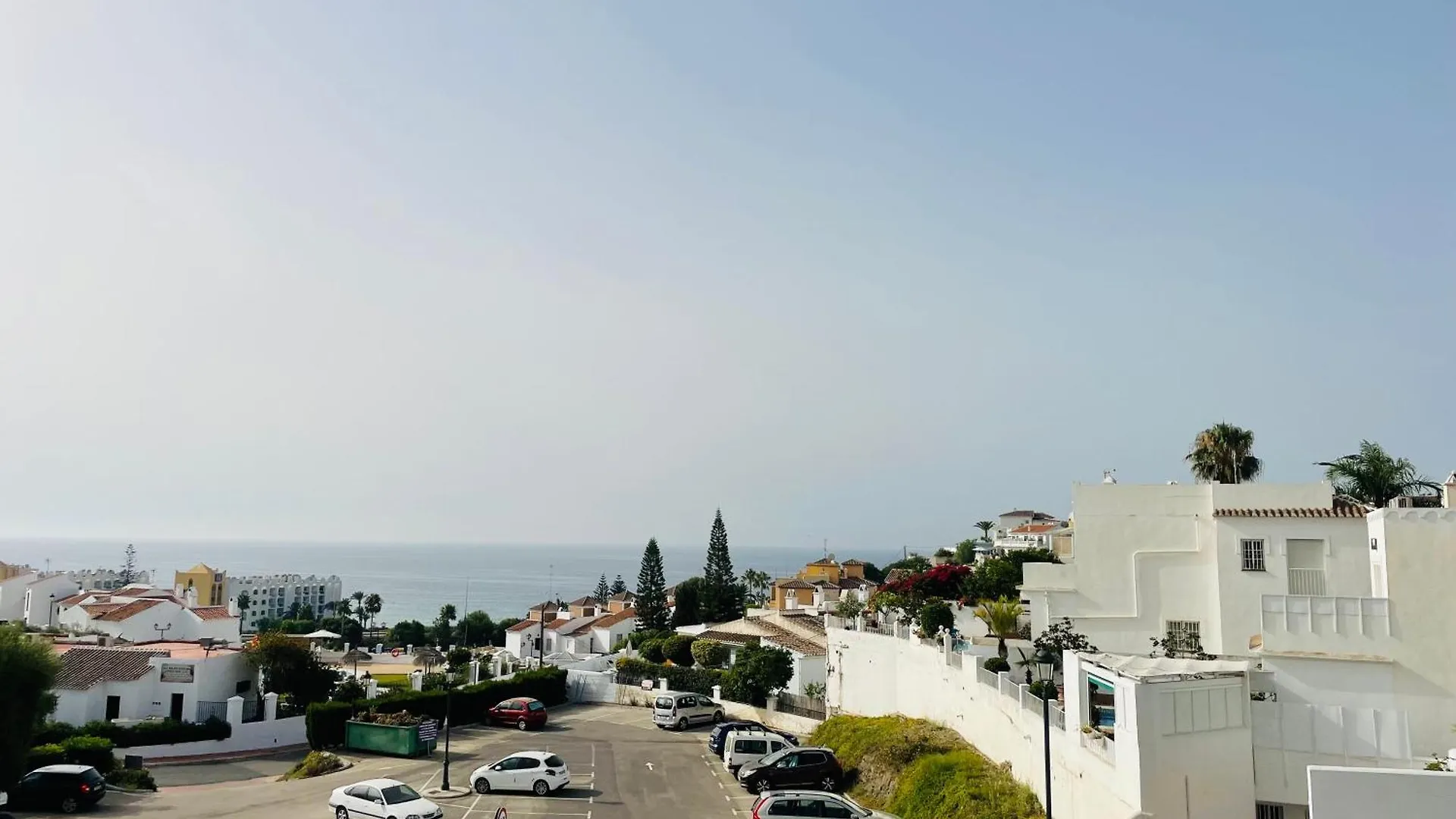 Adosado Tropicana En Nerja 0*,
