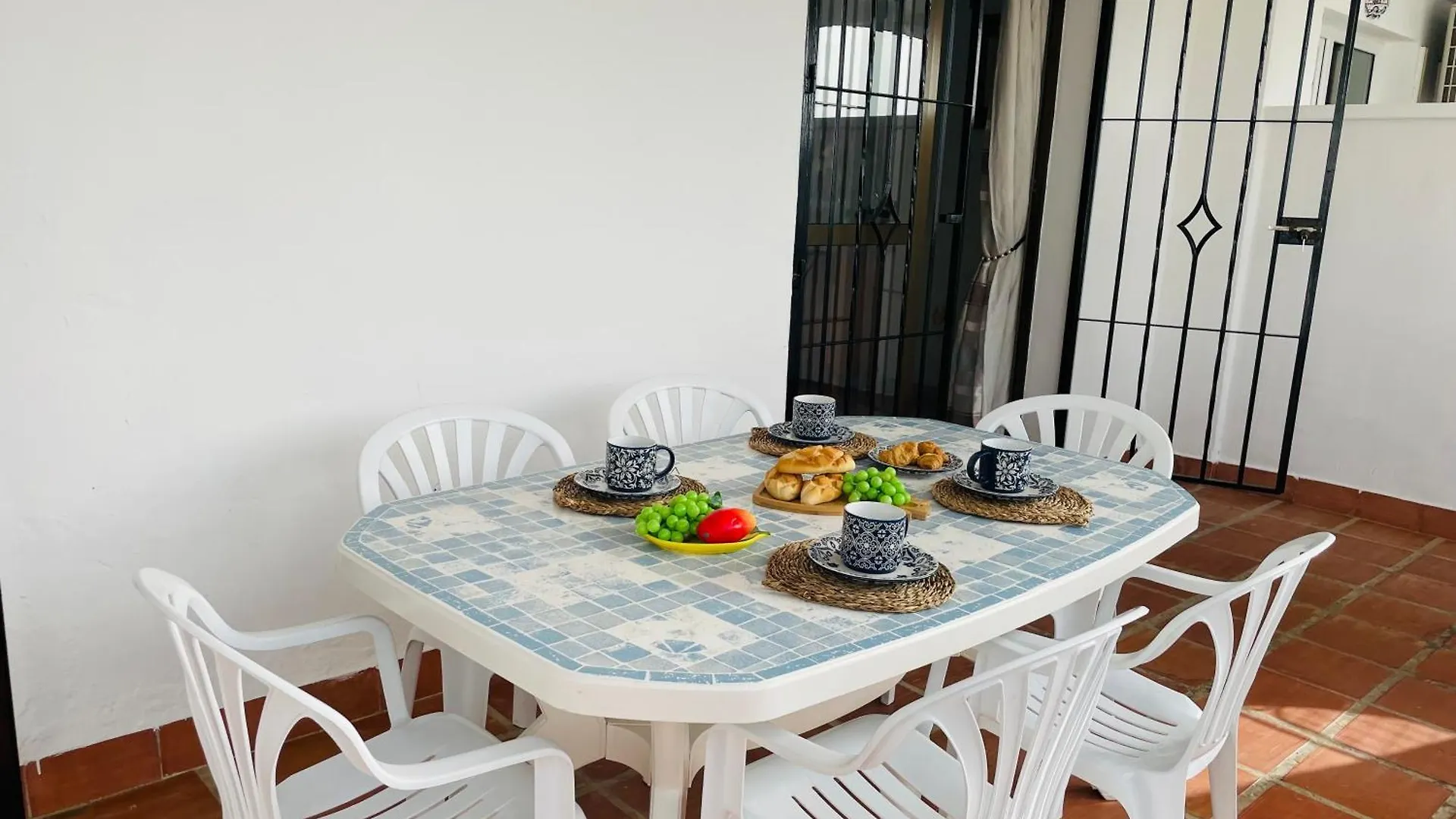 Apartament Adosado Tropicana En Nerja