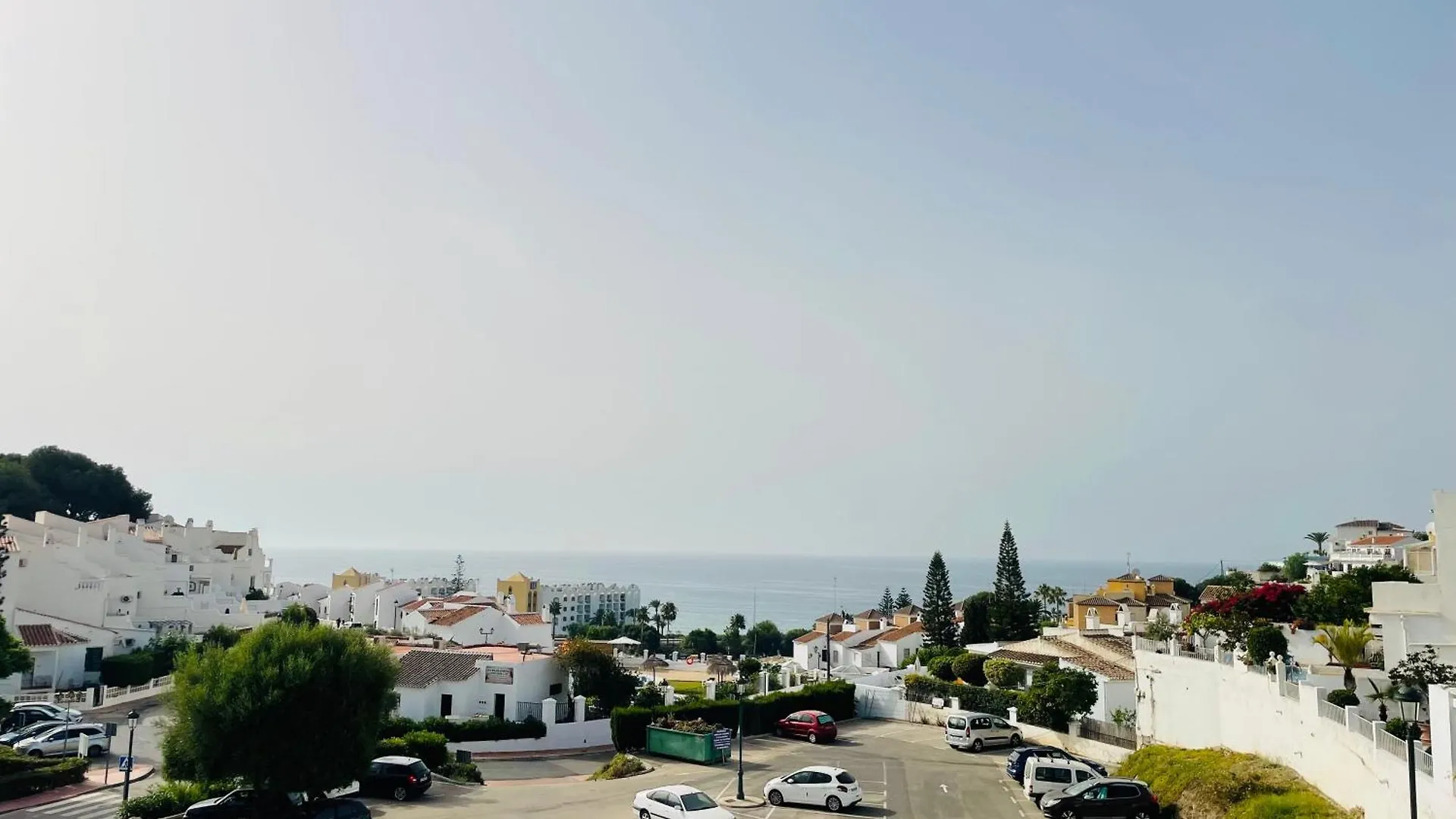 Adosado Tropicana En Nerja 0*,