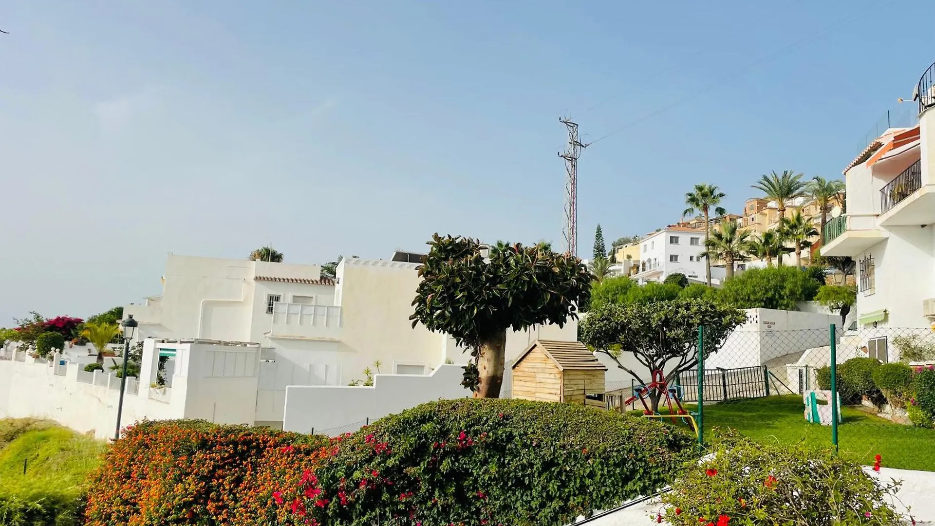 Adosado Tropicana En Nerja