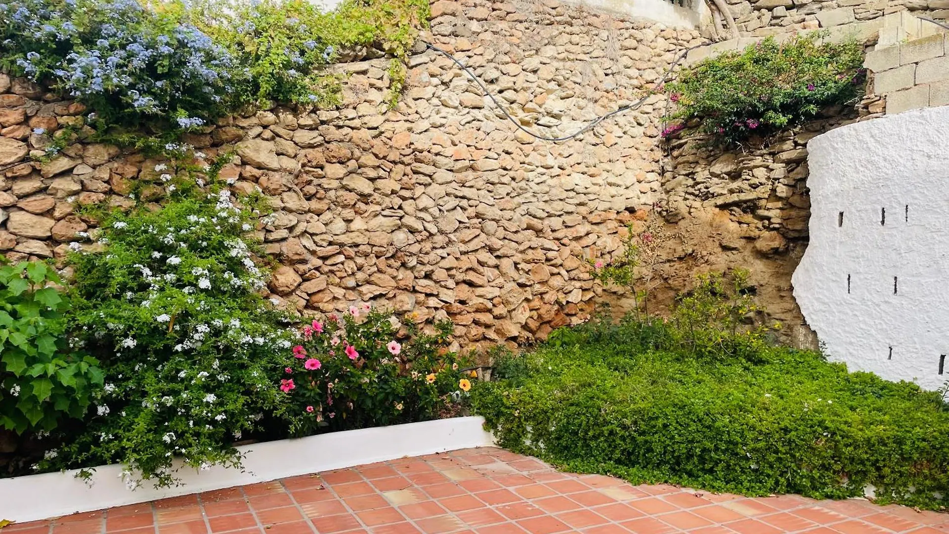 Adosado Tropicana En Nerja Spain