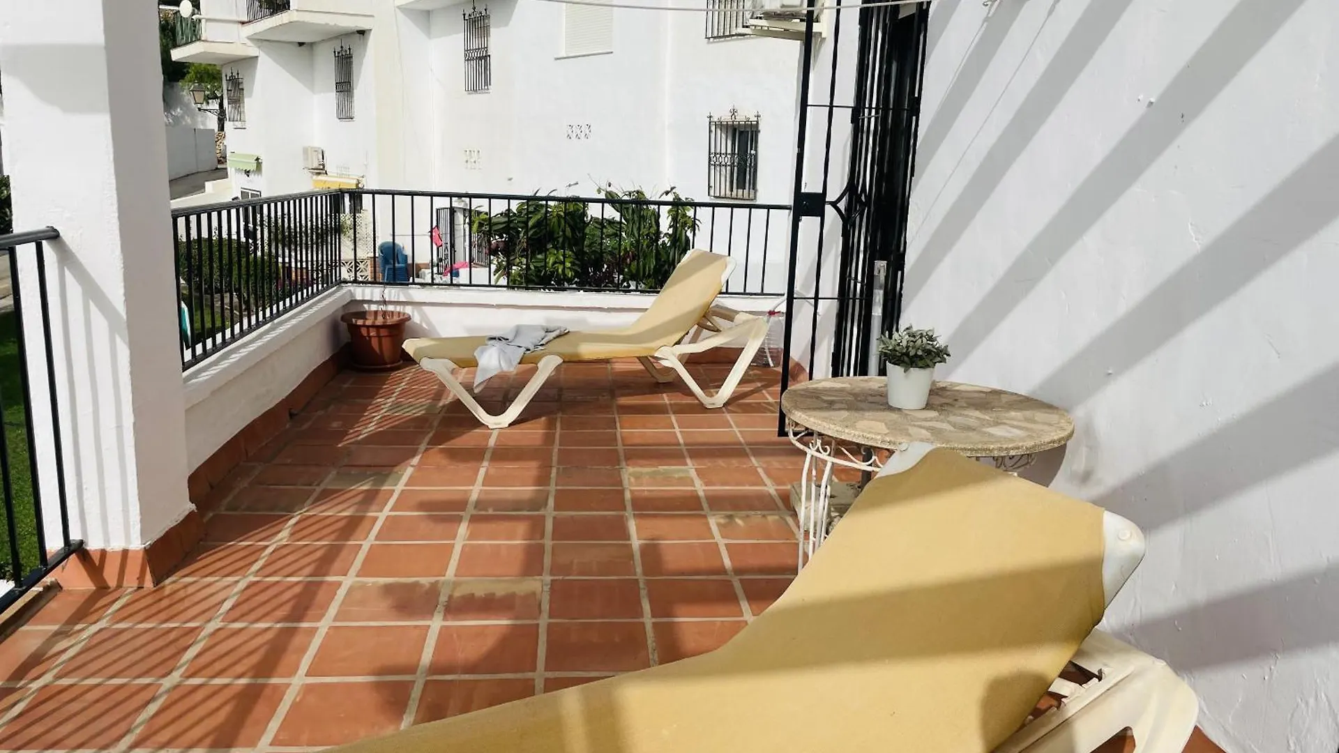 Apartment Adosado Tropicana En Nerja